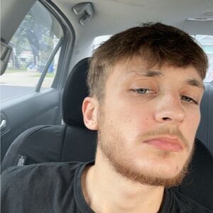 Meet your Posher, Riley